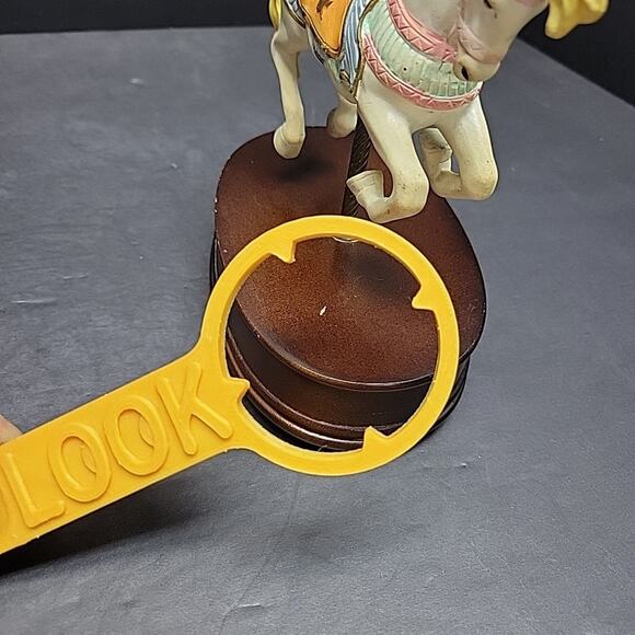 Carousel Collection Vintage Carousel Horse Music Box 7.5" Tall Resin Pony Circus - Picture 11 of 11